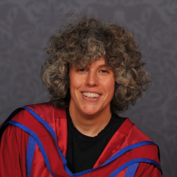 Dr Zoe Laughlin